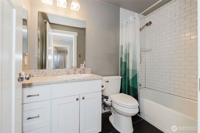 3144 La Linda Court SE, Port Orchard, WA 98366