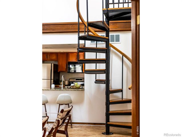 2960 Shadow Creek Drive 302, Boulder, CO 80303