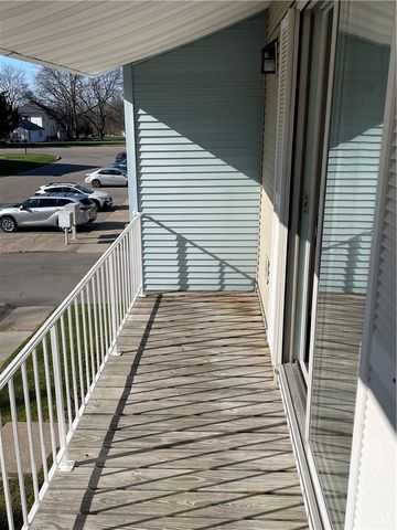 75 Southfield Drive, Webster, NY 14580