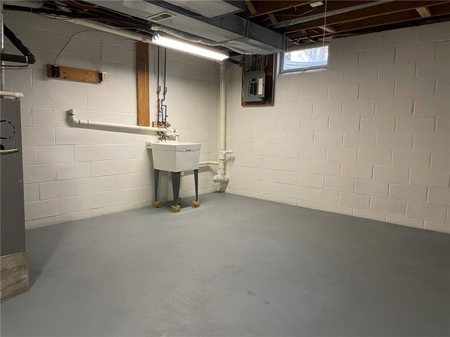 75 Southfield Drive, Webster, NY 14580