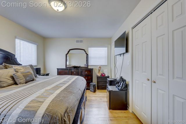 23530 Beverly Street, Oak Park, MI 48237