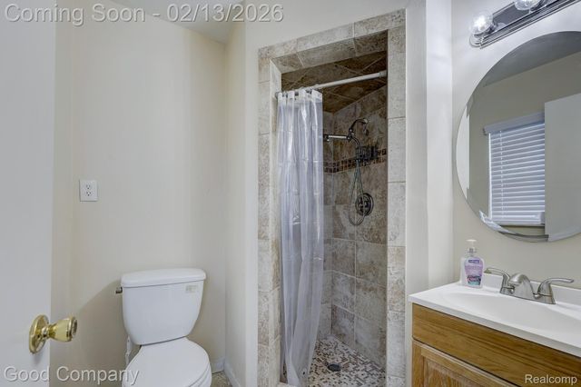 23530 Beverly Street, Oak Park, MI 48237