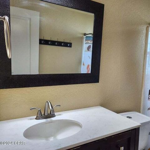 211 Annabelle Drive, Mary Esther, FL 32569