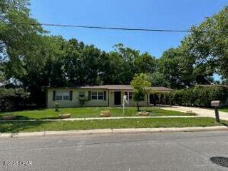 211 Annabelle Drive, Mary Esther, FL 32569