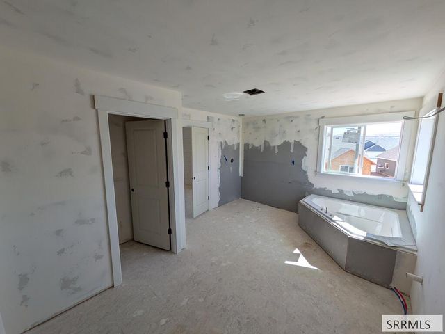 4541 Greystone, Idaho Falls, ID 83404