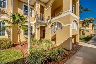 1051 Winding Pines CIR # 203, Cape Coral, FL 33909
