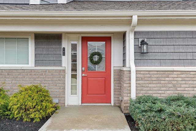 182 Rippling Brook Lane, Springboro, OH 45066