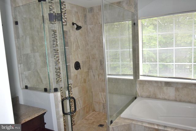 10409 BLACKSTONE AVE, Cheltenham, MD 20623
