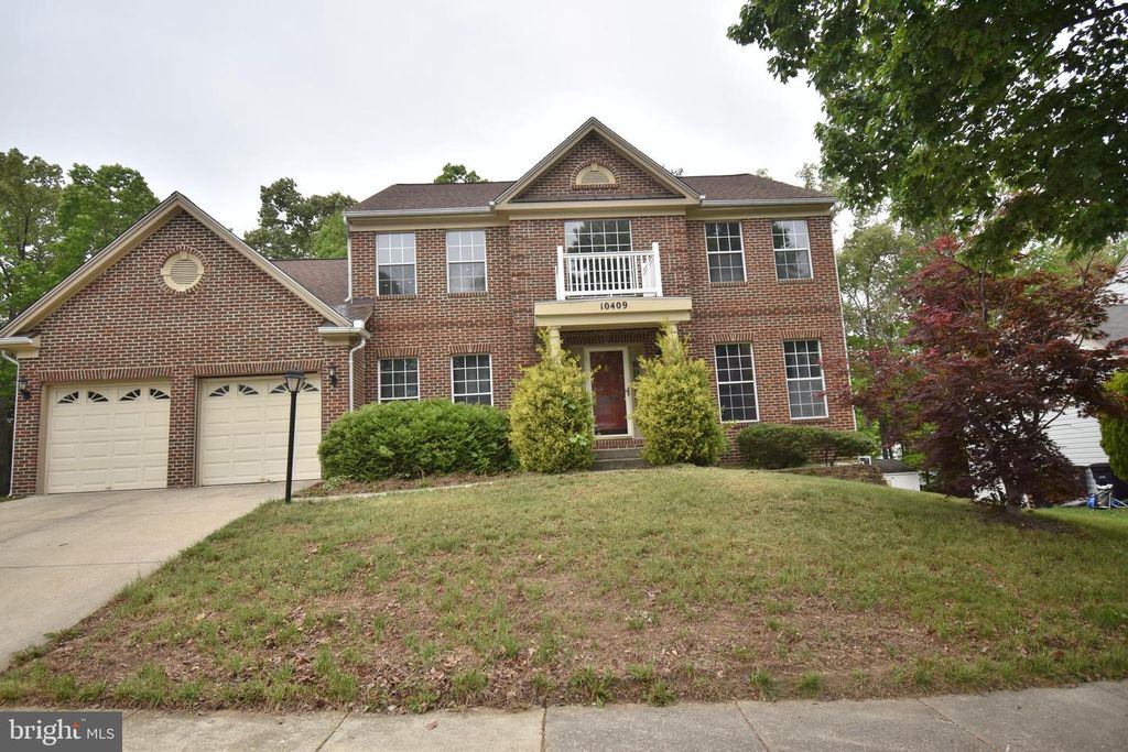Image 2 of property listing at 10409 BLACKSTONE AVE, Cheltenham, MD 20623
