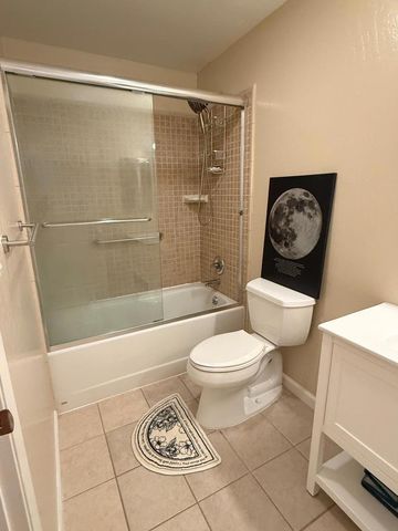 419 Piccadilly Place 3, San Bruno, CA 94066