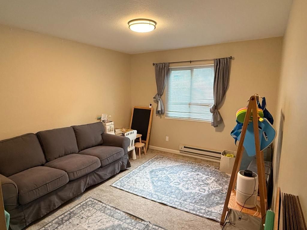 Image 15 of property listing at 419 Piccadilly Place 3, San Bruno, CA 94066