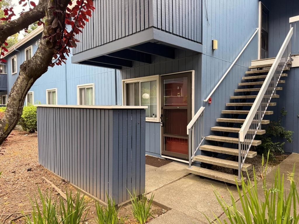 Image 7 of property listing at 419 Piccadilly Place 3, San Bruno, CA 94066