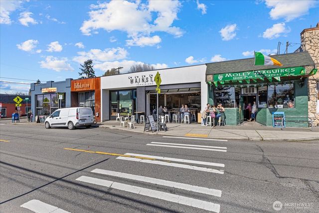 6249 8th Avenue NW, Seattle, WA 98107