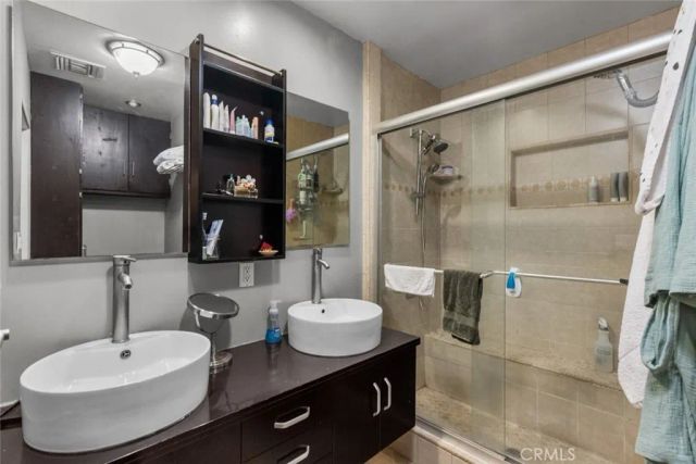 4951 Enfield Avenue, Encino, CA 91316