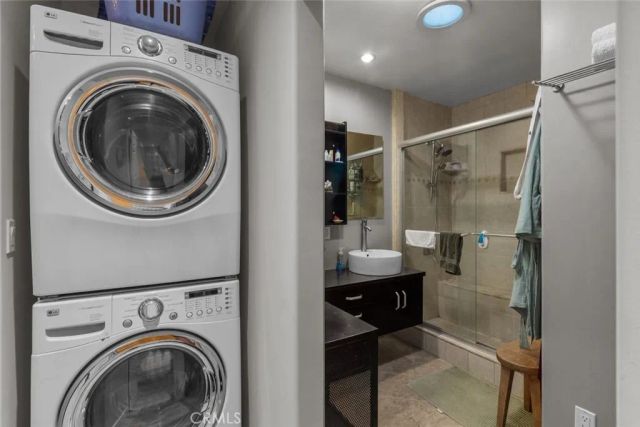 4951 Enfield Avenue, Encino, CA 91316