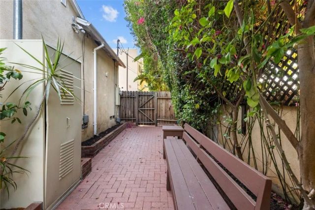 4951 Enfield Avenue, Encino, CA 91316