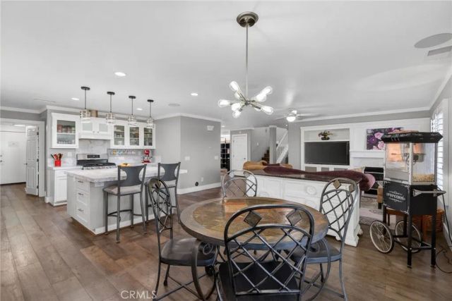 879 Derby, Corona, CA 92882