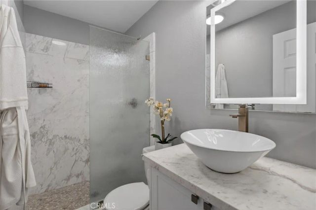 879 Derby, Corona, CA 92882