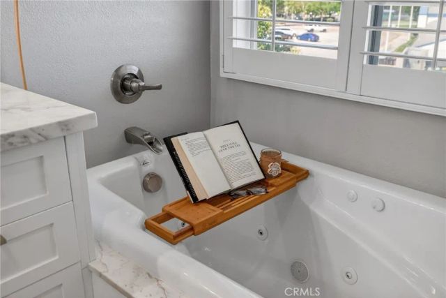 879 Derby, Corona, CA 92882