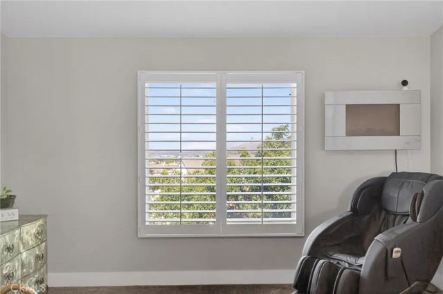 879 Derby, Corona, CA 92882