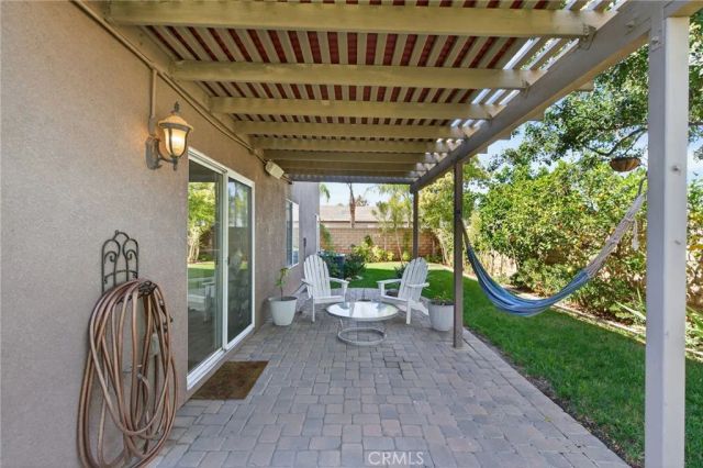 879 Derby, Corona, CA 92882