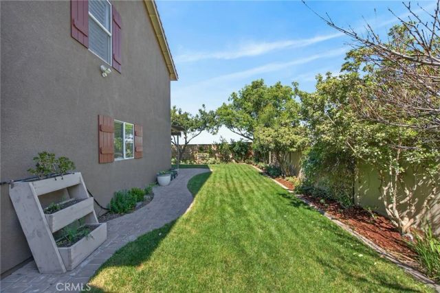 879 Derby, Corona, CA 92882