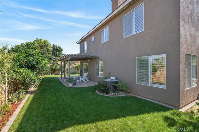 879 Derby, Corona, CA 92882