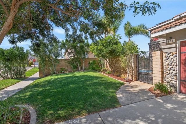 879 Derby, Corona, CA 92882