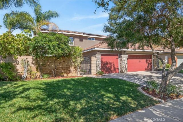 879 Derby, Corona, CA 92882