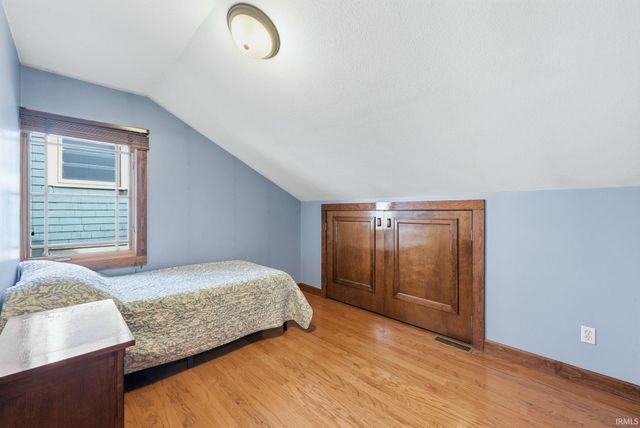 1220 W Wayne Street, Fort Wayne, IN 46802