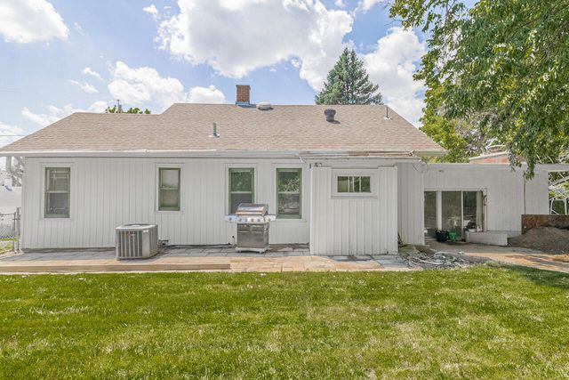 429 N 6TH Street, Council Bluffs, IA 51503
