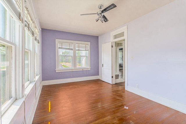429 N 6TH Street, Council Bluffs, IA 51503