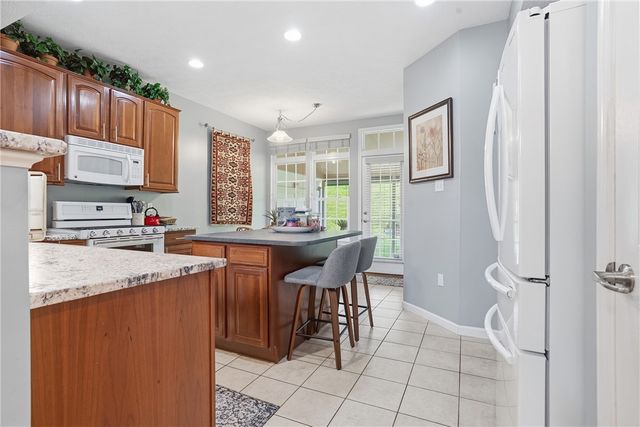 751 Marigold Ct, Collier Twp, PA 15017