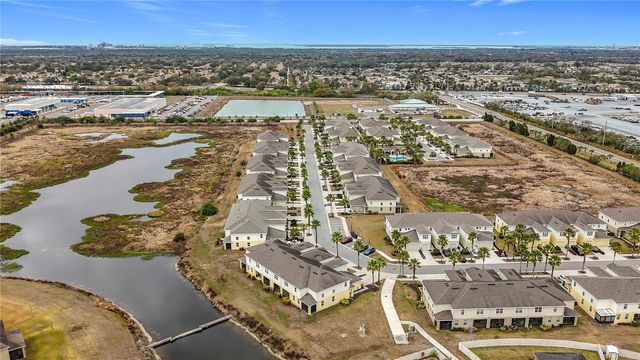 10927 VERAWOOD DRIVE, Riverview, FL 33579