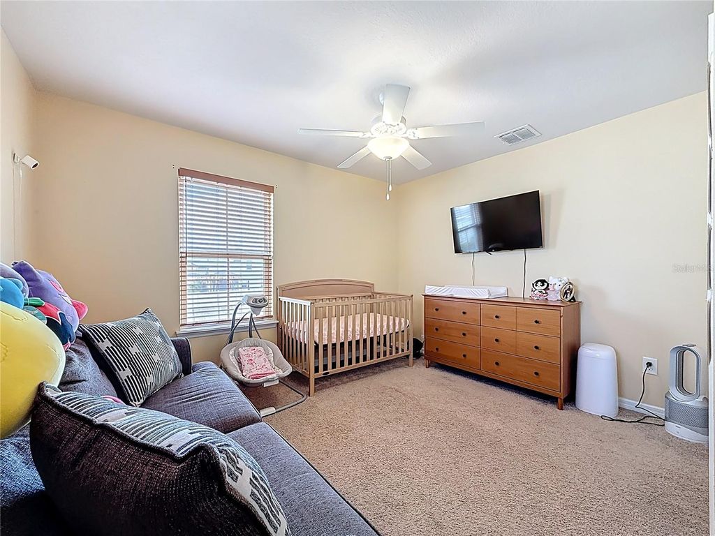 Image 34 of property listing at 10927 VERAWOOD DRIVE, Riverview, FL 33579