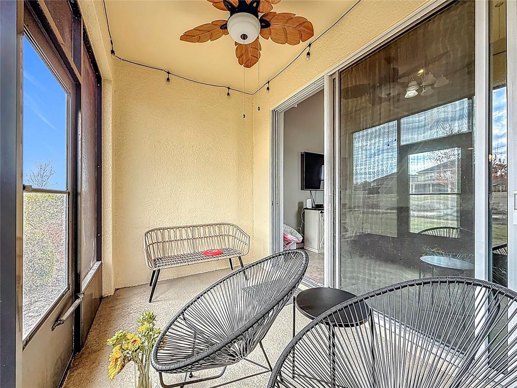 Image 58 of property listing at 10927 VERAWOOD DRIVE, Riverview, FL 33579