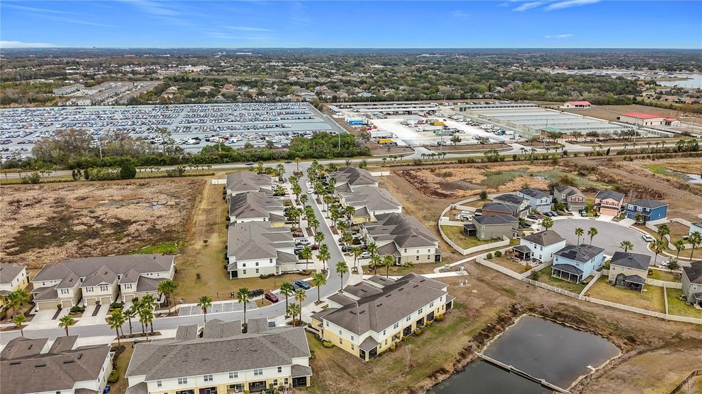 Image 70 of property listing at 10927 VERAWOOD DRIVE, Riverview, FL 33579