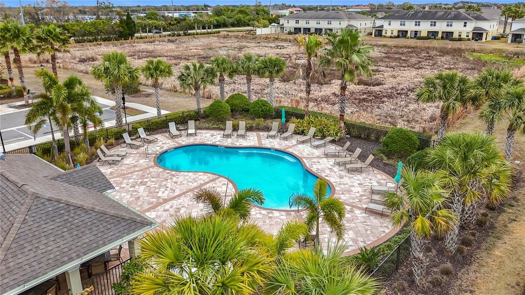 Image 78 of property listing at 10927 VERAWOOD DRIVE, Riverview, FL 33579