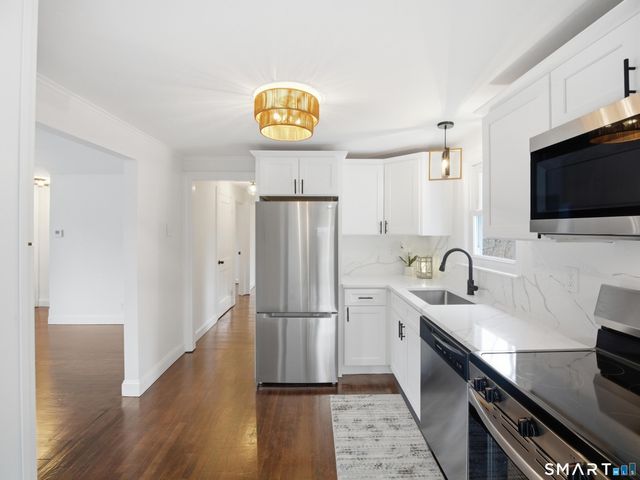 203 West Road, Colchester, CT 06415