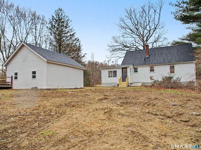 203 West Road, Colchester, CT 06415