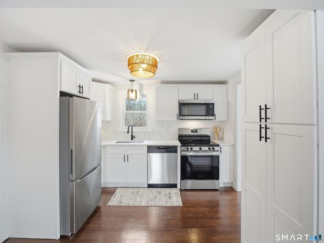 203 West Road, Colchester, CT 06415