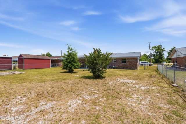 2020 Greenbriar Boulevard, Lynn Haven, FL 32444