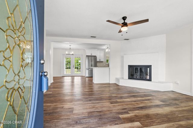 2020 Greenbriar Boulevard, Lynn Haven, FL 32444