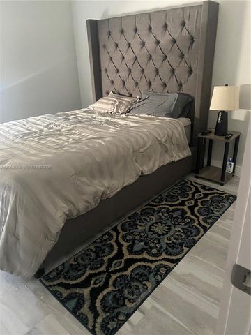 613 NE 26th Ave 613, Hallandale Beach, FL 33009