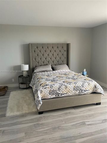 613 NE 26th Ave 613, Hallandale Beach, FL 33009