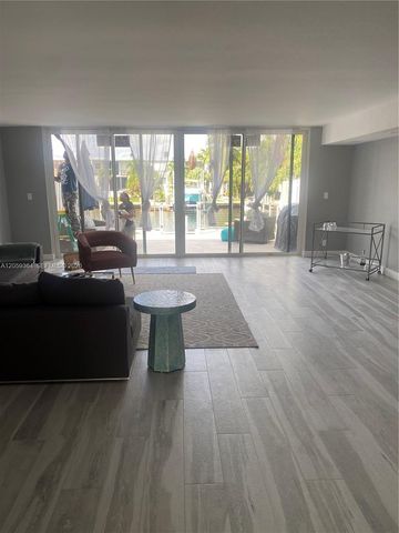 613 NE 26th Ave 613, Hallandale Beach, FL 33009