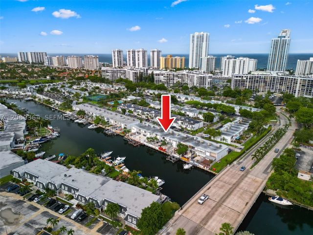 613 NE 26th Ave 613, Hallandale Beach, FL 33009