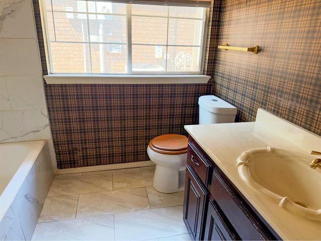 1109 NW 197th Street, Edmond, OK 73012