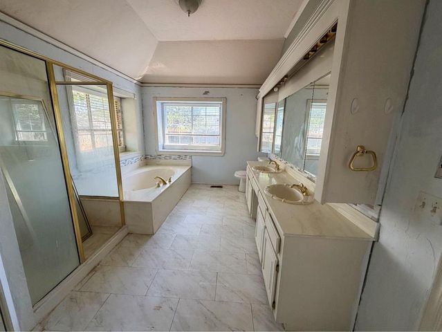 1109 NW 197th Street, Edmond, OK 73012