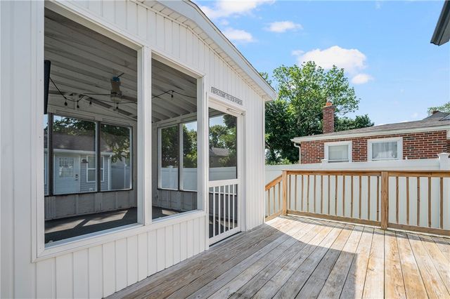 45 Burnett Street, Johnston, RI 02919